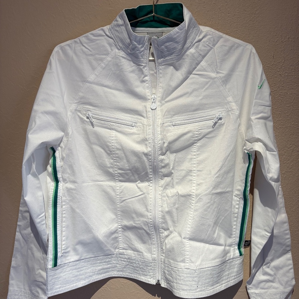Nike Women’s White Zip-UJacket with Green Stripe Accents | Lightweight | XL